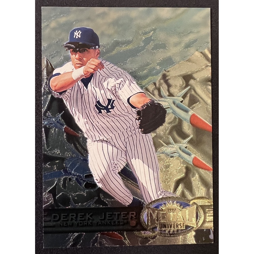 1997 Skybox Metal Universe Derek Jeter #118 New York Yankees MLB Card
